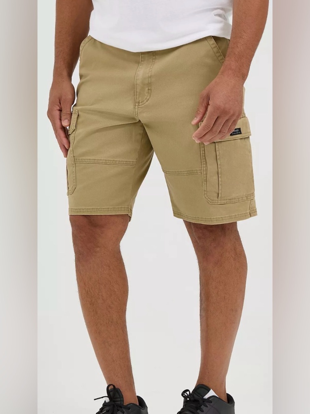 Wrangler MEN'S FIVE STAR PREMIUM CARGO SHORTS Elm Wood Size 32 waste